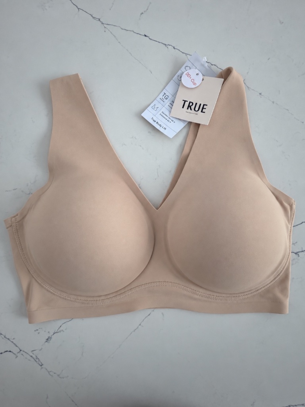 NWT True & Co True Body Lift Wireless V-Neck Bra XL DD+ Full Cup Nude